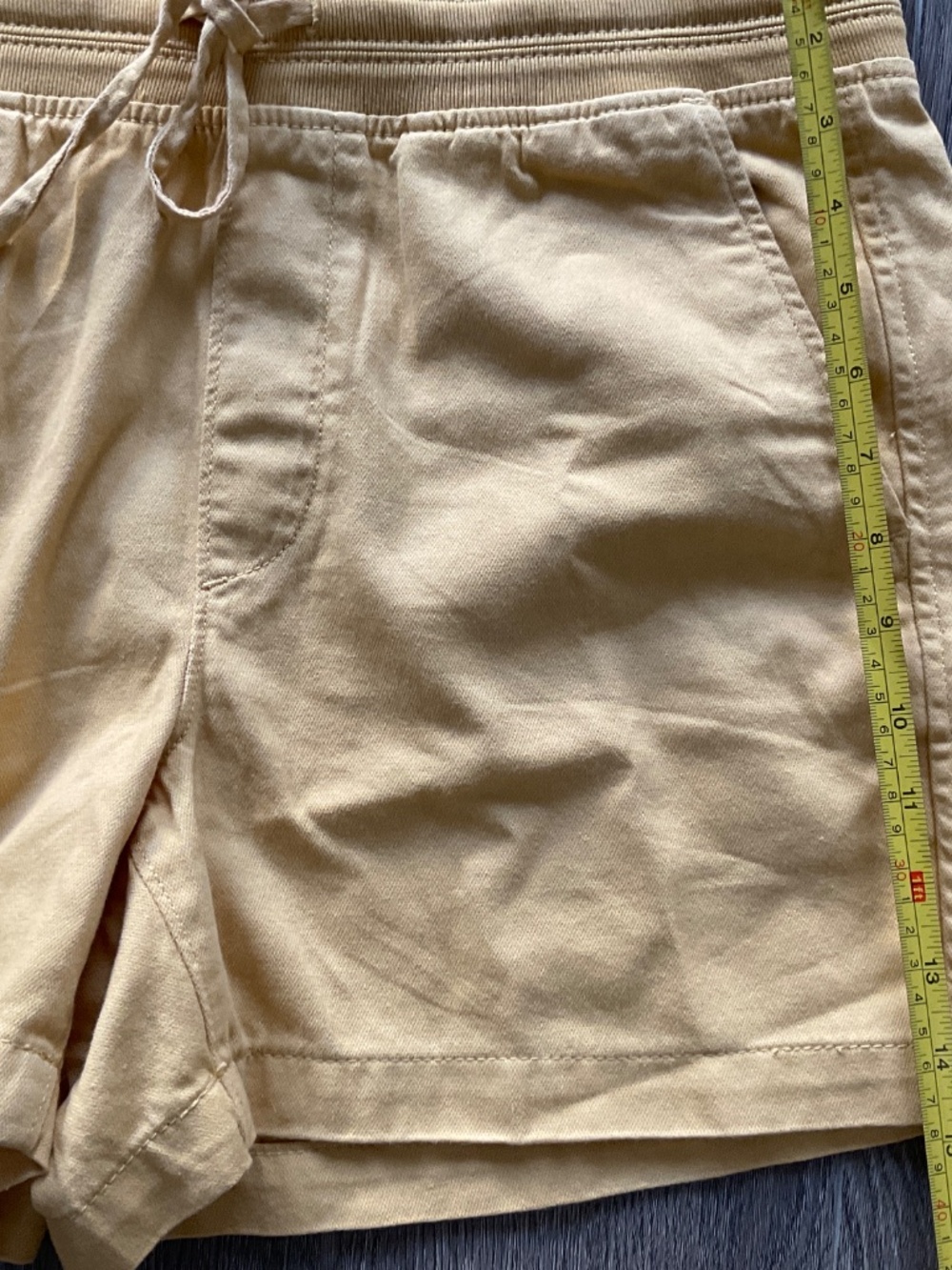 Orvis Drawstring Shorts - Size M - Picture 4 of 4